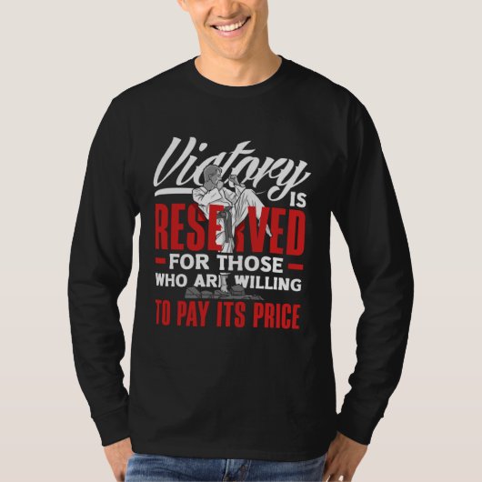 Victory Is Reserved Aikido Karate Jiu Jitsu Tシャツ (正面)