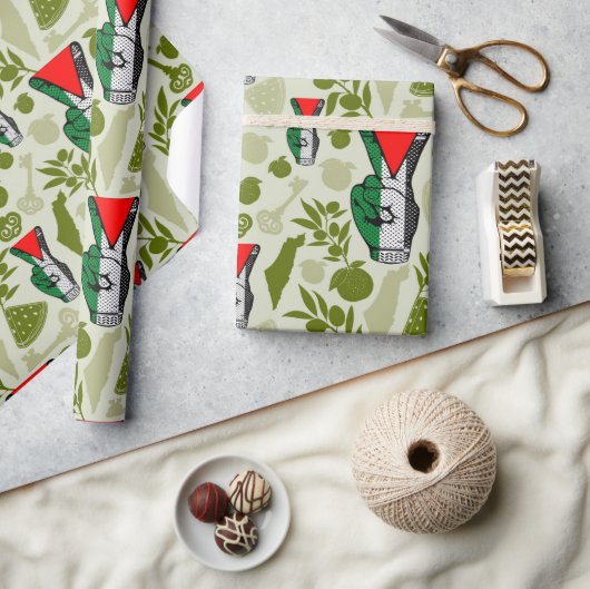 Victory Sign Hand Resistance Red Triangle Symbol ラッピングペーパー (クラフト)