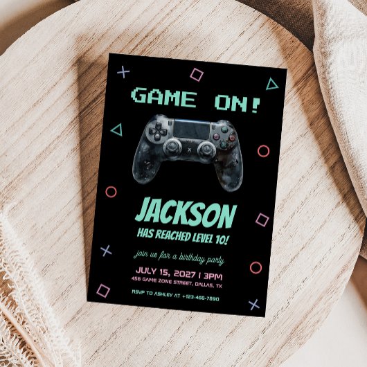 Video Game Gaming Birthday Party 招待状