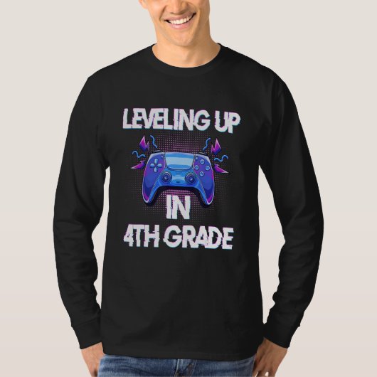 Video Gaming for students Leveling up in Fourth Tシャツ (正面)