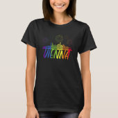 Vienna Pride Skyline  Pride Parade Vienna Tシャツ (正面)