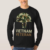 Vietnam Veteran Camo Helmet Tシャツ (正面)