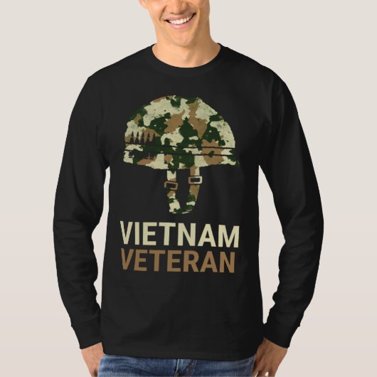 Vietnam Veteran Camo Helmet Tシャツ (正面)
