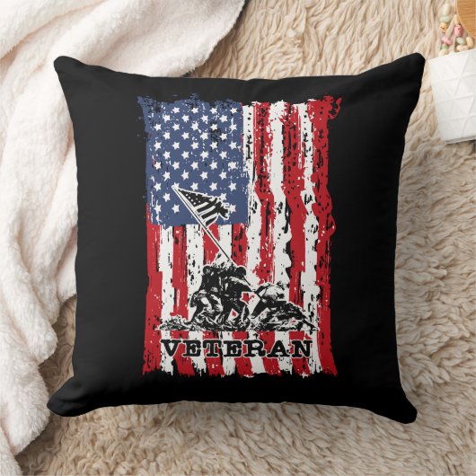 VIETNAM VETERANS: Honoring Your Sacrifice and Serv クッション (ブランケット)