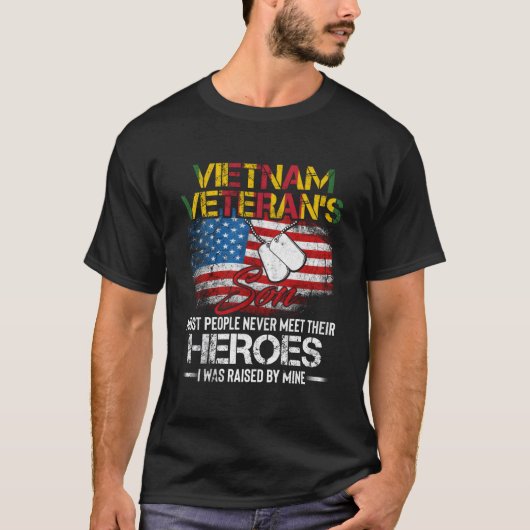 Vietnam Veteran'S Son Vietnam Vet Tシャツ (正面)
