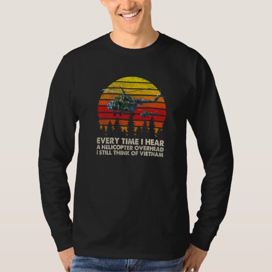 Vietnam War Veterans I Still Think Of Vietnam Memo Tシャツ (正面)