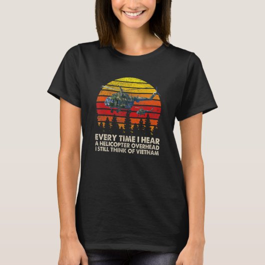 Vietnam War Veterans I Still Think Of Vietnam Memo Tシャツ (正面)