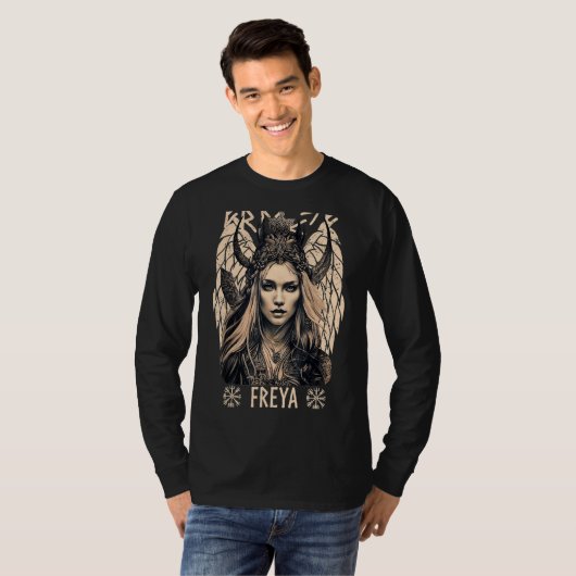 Viking Goddess Freya Shieldmaiden Celtic Mythology Tシャツ (正面フル)