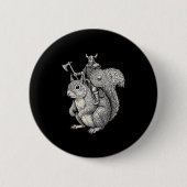 Viking Riding Squirrel Funny Warrior Art  缶バッジ (正面)