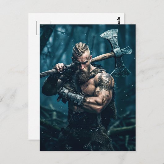 Viking Warrior in Authentic Attire ポストカード (正面/裏面)