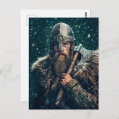 Viking Warrior in Authentic Attire ポストカード (正面/裏面)