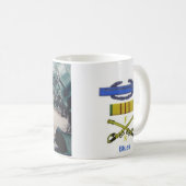 villeのマグを点検する青い幽霊の青 コーヒーマグカップ (正面右)