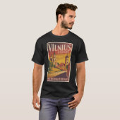 Vilnius Lithuania Illustration Travel Art Vintage Tシャツ (正面フル)
