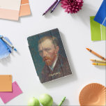 Vincent Vanゴッホ自画像ヴィンテージモノグラムの iPad Miniカバー<br><div class="desc">ゴッホフォントカスタムタイポグラフィ、パーソナライズされたヴィンテージ、、、、、GA、GA、GA、GA、GA、GA、GA、GA、GA、GA名カスタマイズ前/モノグラム/イニシャルを入力します。美しいタブレットは、アーティスト、画家、学校、大学、オフィス、ビジネスなどに最適です。友人、家素晴らし族、愛する人、母、パパ、おじいちゃん、おじいちゃん、学生、先生、、画家、画家、ヴィンテージアート愛好家、誕生日、父の日、母の日、卒業、休日、クリスマス、新年などに贈り物をする。</div>