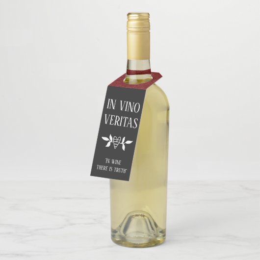 VINO VERITASで「ワインの中に真実がある」 ボトルネックタグ (アングル)