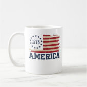 Vintage 1776 America Distressed Flag コーヒーマグカップ (左)