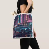 Vintage 1940s Classic Car Under Neon Lights トートバッグ (クローズアップ)