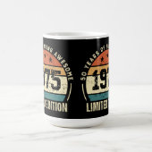 Vintage 1975 Retro 50th Birthday Anniversary コーヒーマグカップ (中央)