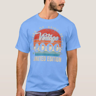 Vintage 2000 22 Birthday Gifts 22 Year Of Being Aw Tシャツ