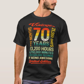 Vintage 70th Birthday  70 Years 840 Months Of Bein Tシャツ