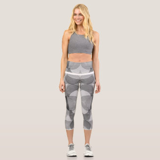 Vintage Abstract Pattern カプリレギンス