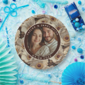 Vintage Anemones Charm Backyard Wedding ペーパープレート (パーティー)