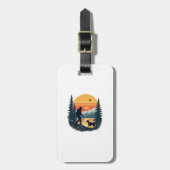Vintage Bigfoot Walking Dog Mountain Sunset Retro  ラゲッジタグ (正面縦)