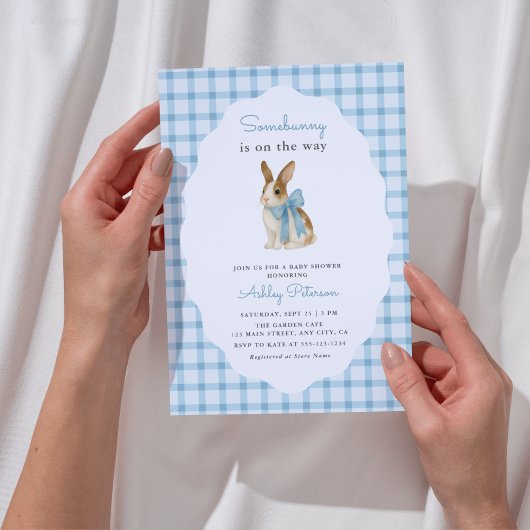 Vintage Blue Gingham Bunny Boy Baby Shower 招待状