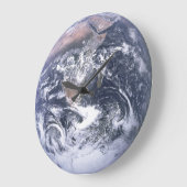 Vintage Blue Marble Full Earth Photo ラージ壁時計 (傾斜)