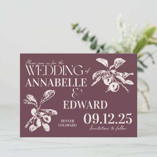 Vintage Botanical Wedding Plum Burgundy 招待状 (スタンド正面)
