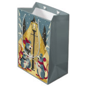 Vintage Caroling Mice Gift Bag ミディアムペーパーバッグ (裏面アングル)