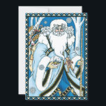 Vintage Christmas, Blue Santa Claus with Snowglobe 招待状<br><div class="desc">ヴィンテージイラストレーションビクトリアンスタイルメリークリスマスの休日デザインは、森の中でサンタクロースを特集すてき。サンニコライは、片手に雪の球体を持つ青いコートを着て、もう一方の手に杖を持っている。彼のコートからつるかわいいテディベアとおもちゃの袋は彼の背中の上にクリスマスイブに配達する準備ができている。森の中の雪の白い冬のシーンは、木々と、雪の結晶が夜空から落ちている。ハッピーホリデーと季節のご挨拶！</div>
