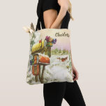 Vintage Christmas, Mailboxes in Winter Landscape トートバッグ<br><div class="desc">簡単のカスタマイズトートバッグに名前を付けろ！ヴィンテージイラストレーションビクトリアンエラメリークリスマスの休日の画像は、雪の上にクリスマスのメールと冬のプレゼントで満たされたメールボックスの雪の風景を特徴とする。馬描車が雪の通りを横に木々と森で走っている。ハッピーホリデーと季節のご挨拶！</div>