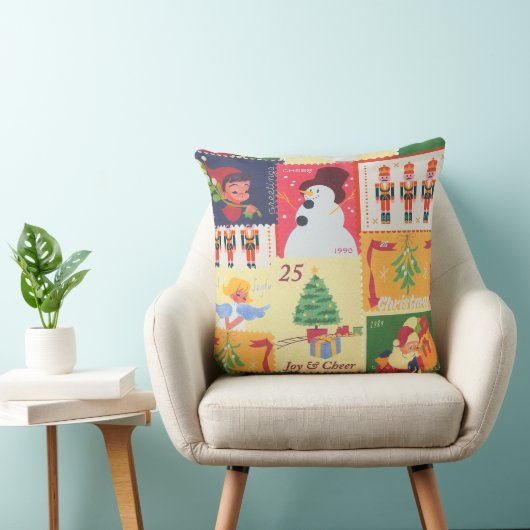 Vintage Christmas post stamps クッション (椅子)
