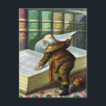 Vintage Christmas, Santa Claus いけな Nice List シーズンポストカード<br><div class="desc">ヴィンテージイラストレーションメリークリスマスの休日デザインは、本サンタクロースと彼の作品のページをフィーチャー。1889年マクラーリン・ブラザーズ発行。この物語は、世界中の良い小さな男の子や女の子のための玩具を作るサンタの仕事を物語っている。このビクトリアン時代の写真は彼のすてき図書館を通し読て、子供の名前と素敵なリストを持つ大きな本の古いサンいけなニコラスの姿を示している。</div>