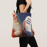 Vintage Christmas, Santa Claus いけな Nice List トートバッグ<br><div class="desc">簡単のカスタマイズトートバッグに名前を付けろ！ヴィンテージイラストレーションメリークリスマスの休日の画像すてきは、サンタクロースが赤い帽子を被り、クリスマスイブに彼のいけなまたは素敵なリストをチェックする。</div>