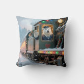 Vintage Christmas Train With Waving Polar Bear クッション (正面)