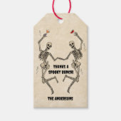 Vintage Dancing Skeleton Spooky Gothic Halloween ギフトタグ (正面)