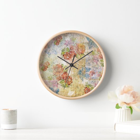 Vintage Distressed Flower Pattern 壁時計 (ホーム)
