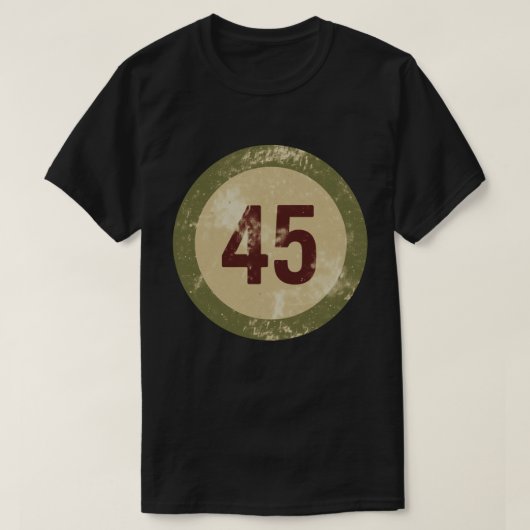 Vintage Distressed Number 45 Tシャツ (デザイン正面)