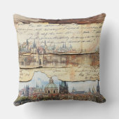 Vintage European Cityscape with Handwritten Letter クッション (裏面)