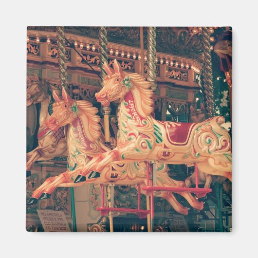 Vintage Fairground Carousel Horses Magnet マグネット (正面)