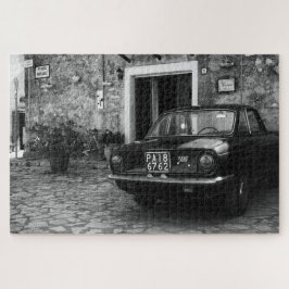 Vintage FIAT car in Italy in monochrome ジグソーパズル