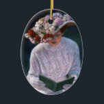 Vintage Floral Christmas Ornamentビクトリアンな女性 セラミックオーナメント<br><div class="desc">ヴィンテージの花の帽子を身に着けているReadingビクトリアンな女性および白いレースは服を着ます。  スーHalstenberg著"ロマンチックで新しい"芸術のクリスマスのオーナメント。</div>
