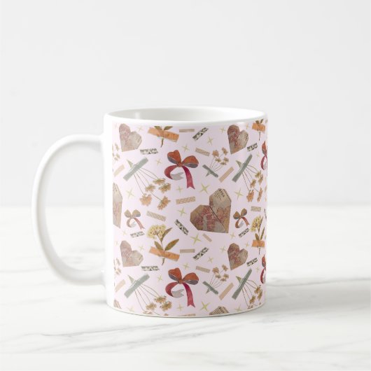 Vintage Florals & Paper Hearts Mug コーヒーマグカップ (左)