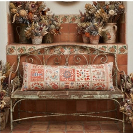 Vintage Folk Style Floral Panel Rug with Star ボディピロー