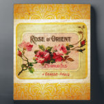Vintage French Perfume Label フォトプラーク<br><div class="desc">This beautiful design features a lovely vintage French label that was used for soaps and perfumes. Complementary golden hued background makes it perfect for those that love both shabby chic and vintage botanicals</div>