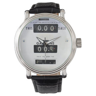 Vintage Gas Pump Face 腕時計