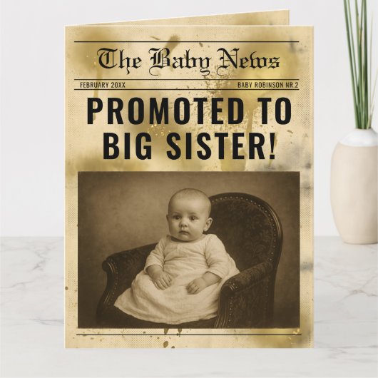 vintage gold Newspaper Pregnancy Announcement カード (正面)