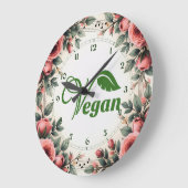 Vintage Green Vegan Logo Leaf by Bearnd ラージ壁時計 (傾斜)